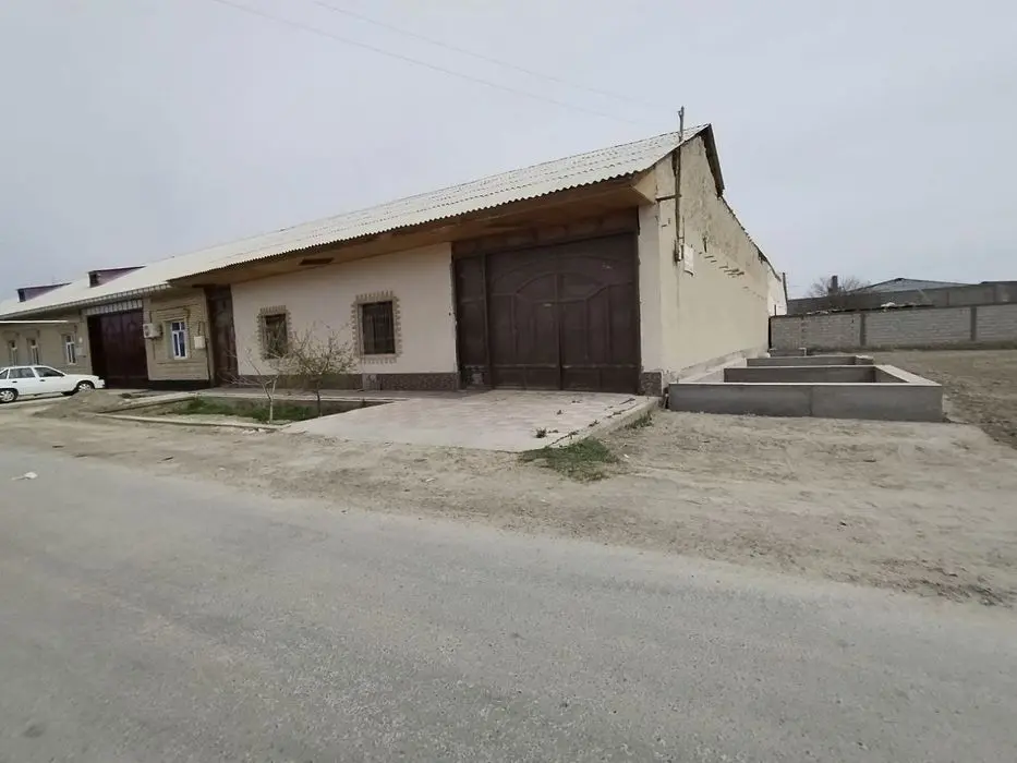 Buxoro shofirkon Hovli sotiladi
