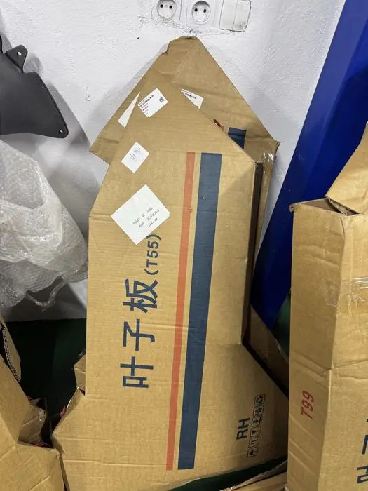 JETOUR BYD Hongqi e5 Hongqi H5 Bestune T 99 T 77 T  dongfeng kirilolar