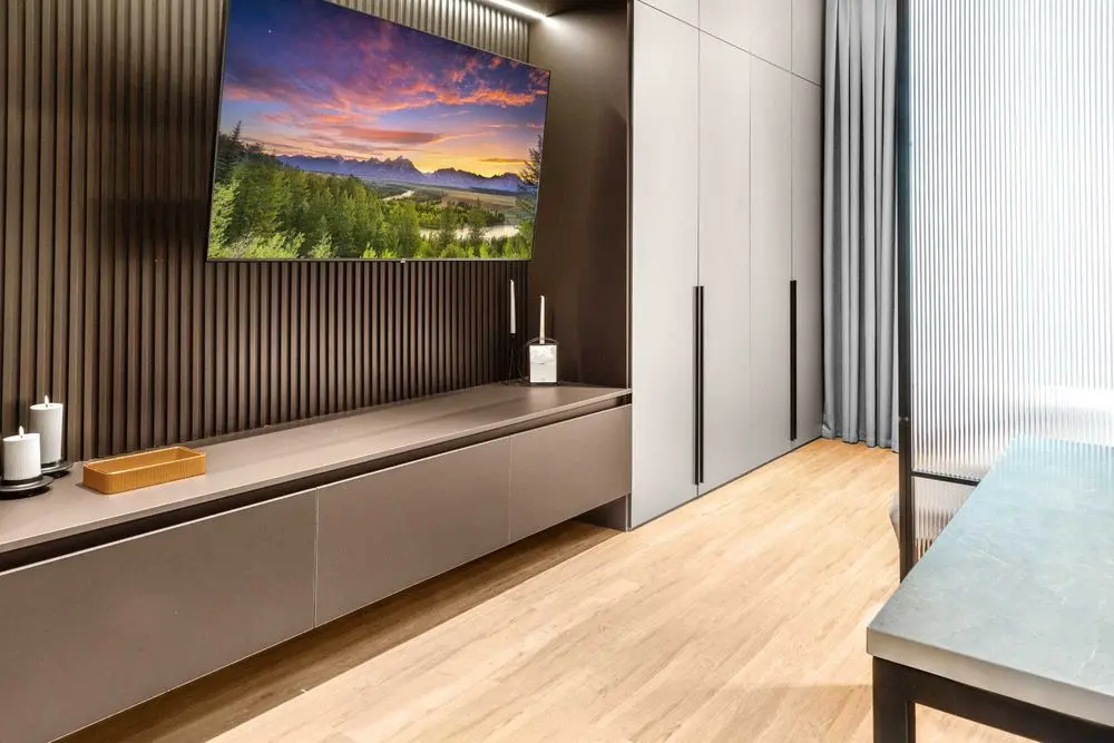 Суточно премиум квартира в центре NestONE Shahar markazida lux xonadon