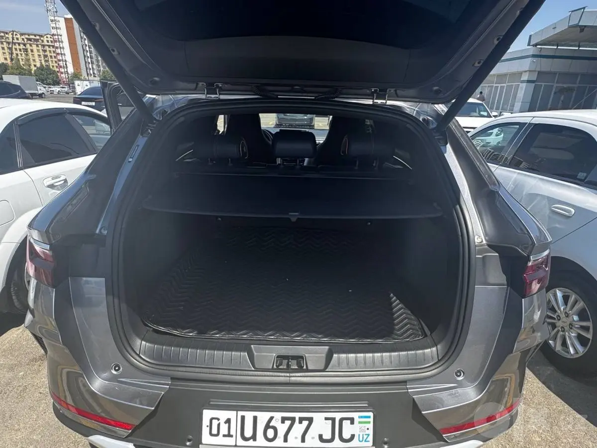 BYD SONG PLUS  1.400$ blan