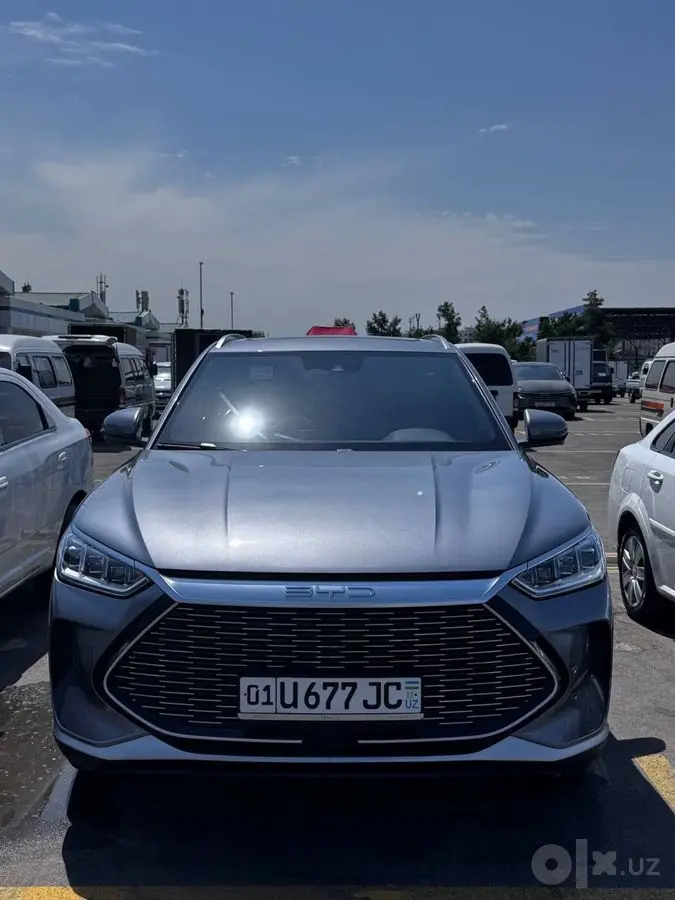 BYD SONG PLUS  1.400$ blan