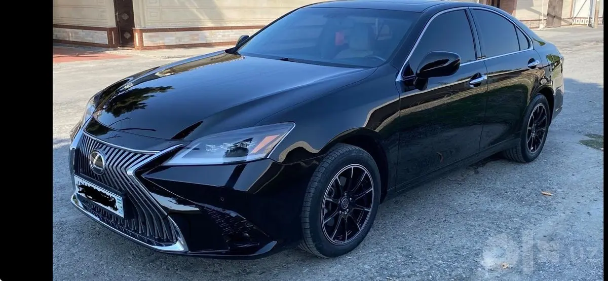Lexus ES350 muhlislariga