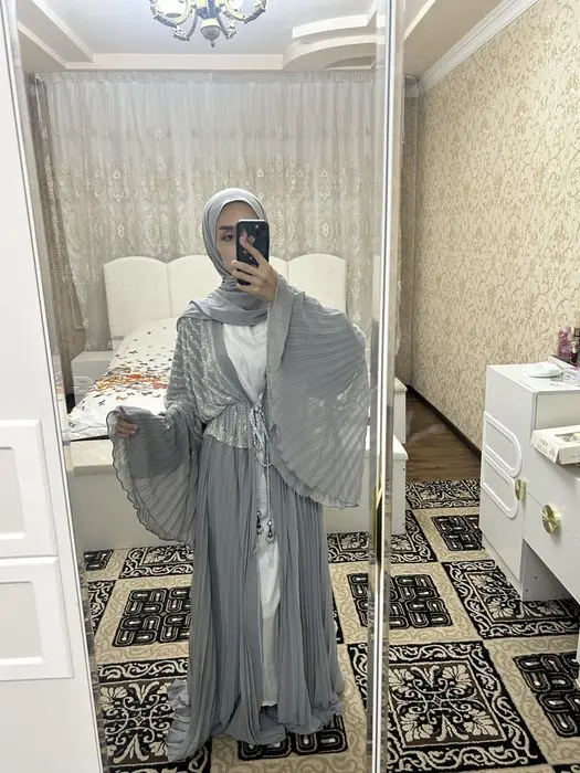Abaya standart, dubai