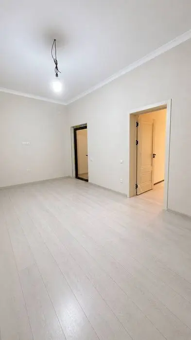 Продажа дом 1.7 сотки, 3 комнаты, евроремонт. 72 м² СРОЧНО