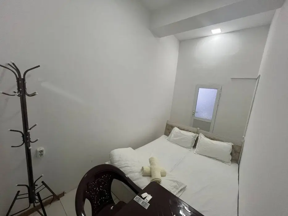 Mehmonxona Bez zaks METRO PUSHKIN Iso Hotel 24/7