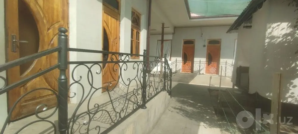 Uchastka sotiladi