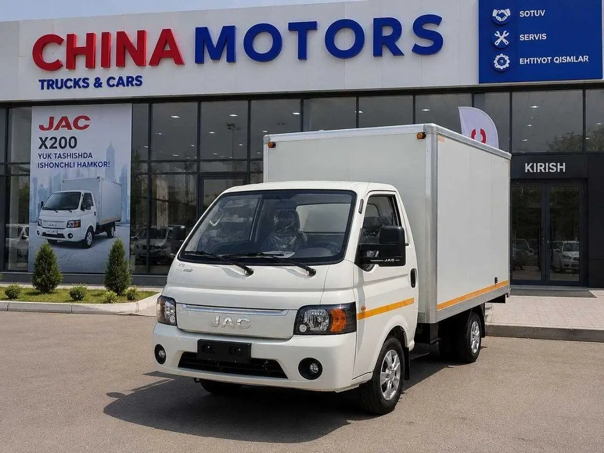 Jac x 200 furgon yuk tashishda qulay