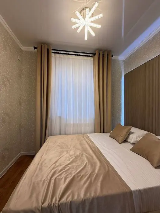 1в2 ком. Квартира 37 м2. Ор-р: Максим Горький, гостиница Саехат