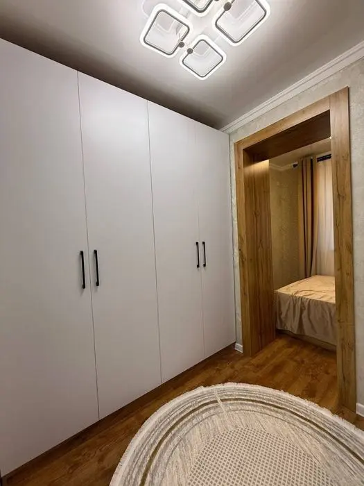 1в2 ком. Квартира 37 м2. Ор-р: Максим Горький, гостиница Саехат