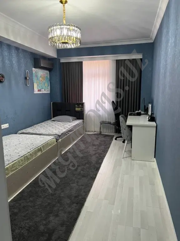 Новостройка 3-х комнатная