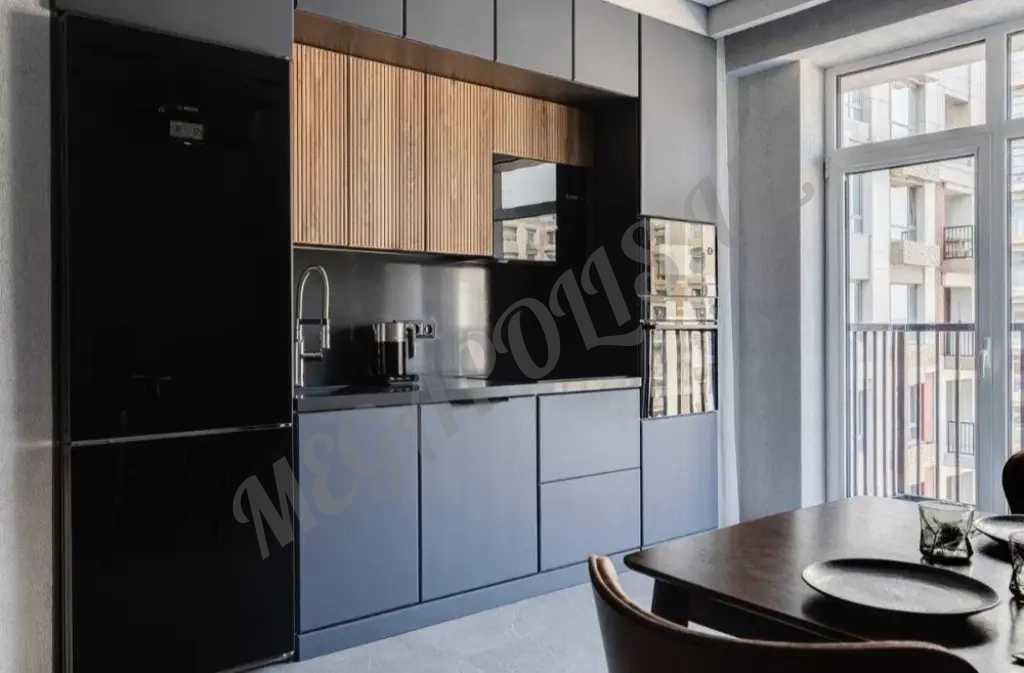 Сдаётся 2х комнатная квартира в центре города