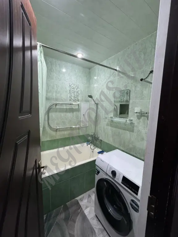 Сдается в аренду 5 комнатная квартира в районе Яккасарой