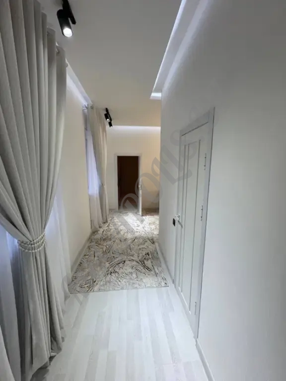 Срочно сдается квартира Чирчик 90квадрат 500ка Горпарк сдаётся Люкс квартира