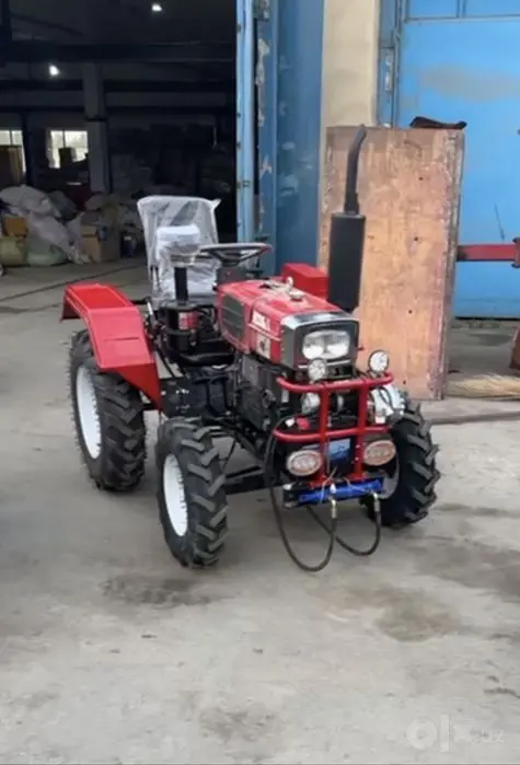 Mini traktor 24 ot kuchi Dizel Yangi
