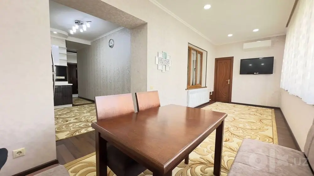Срочно продается 3х ком квартира, ориентир: Ц-5 метро Минор, 104м²