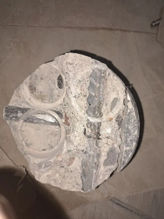 Beton devor teshish