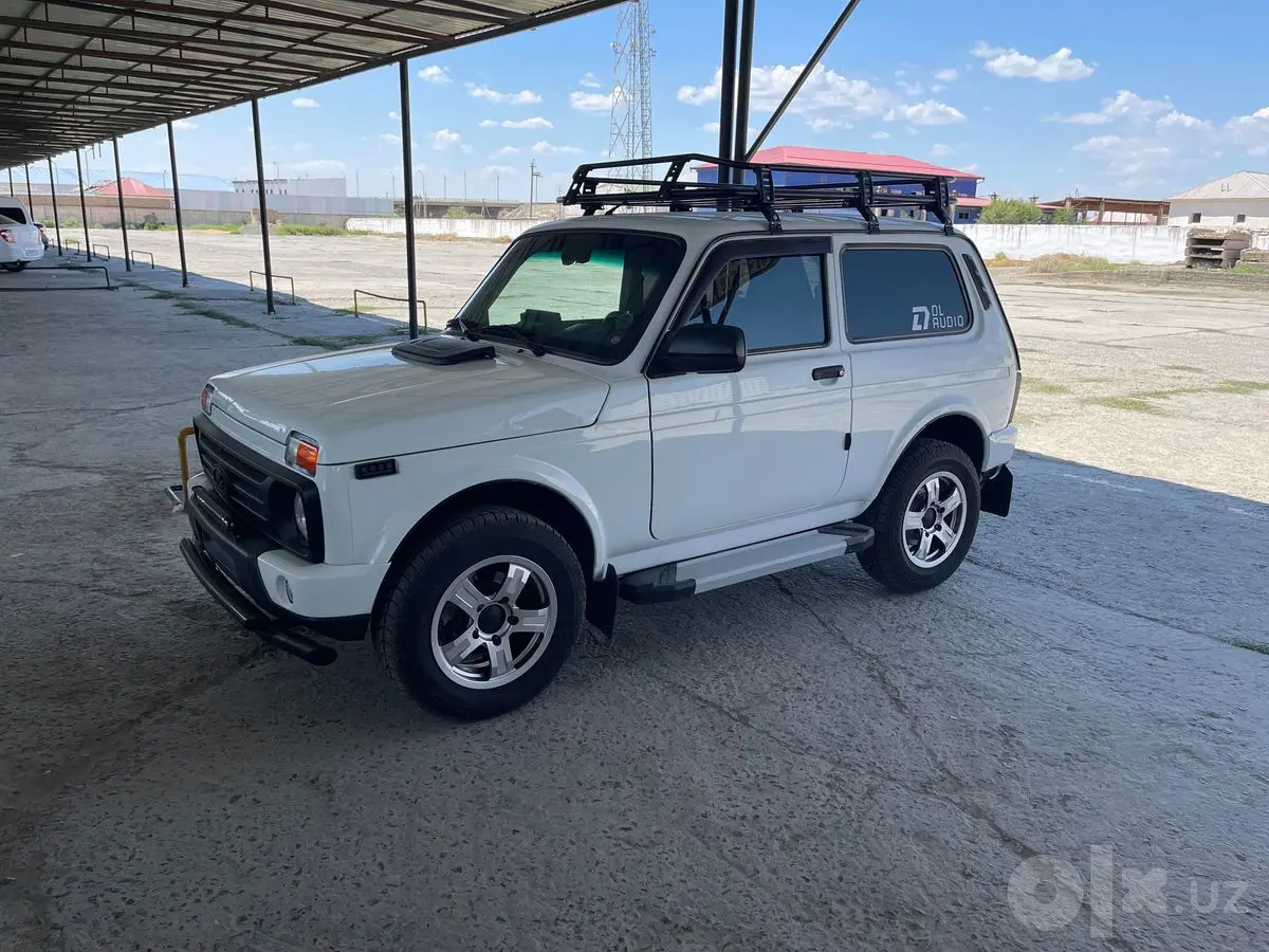 NIVA URBAN Машина свежая