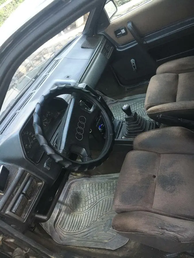 Audi 100 c3 Радной