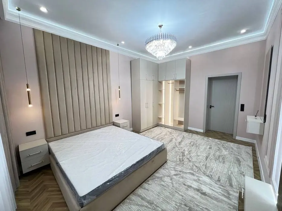 Аллея Гагарина 3в4/3/4 высокопотолочка, 103 школа, Чиланзар 1