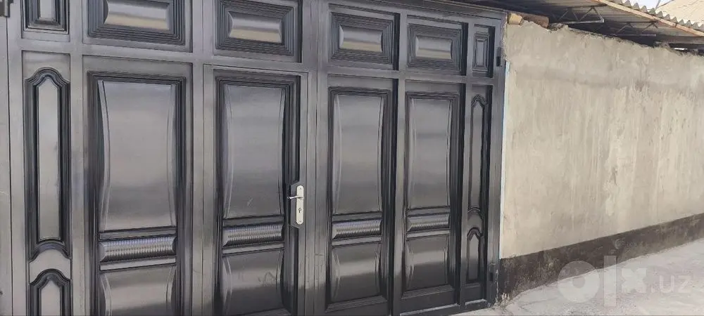 Участок 9,2 сот. 8 комн. Янгиюль.