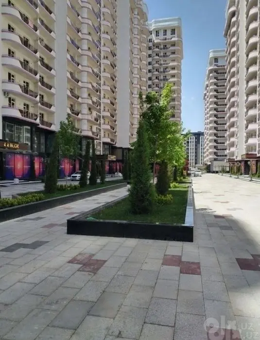 2 комнатная в ЖК Орзулар,  Юнусабад