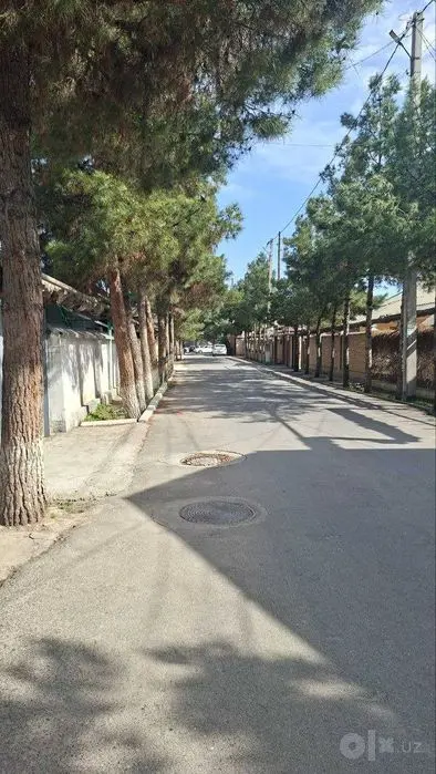 SROCHNO!Hovli voenniy gorodokda orientir Gor otdel.masjid yaqin.