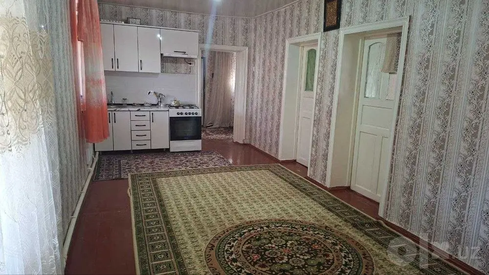 SROCHNO!Hovli voenniy gorodokda orientir Gor otdel.masjid yaqin.