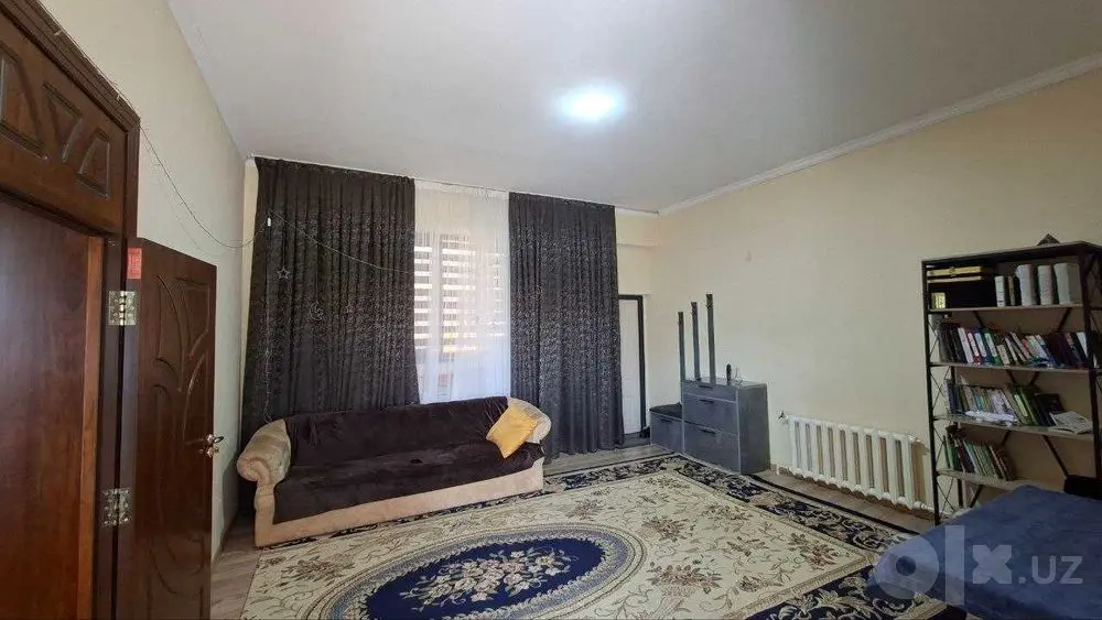 SROCHNO!Hovli voenniy gorodokda orientir Gor otdel.masjid yaqin.