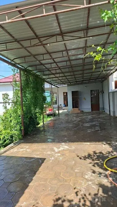 SROCHNO!Hovli voenniy gorodokda orientir Gor otdel.masjid yaqin.