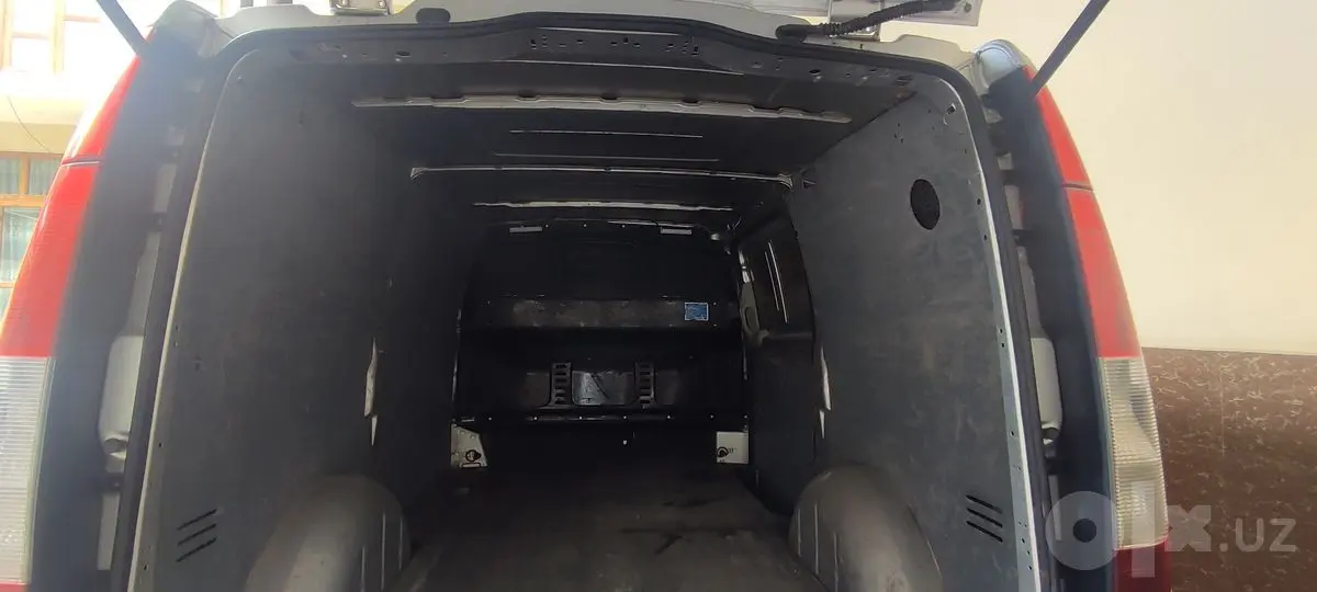 Mercedes Benz Vito