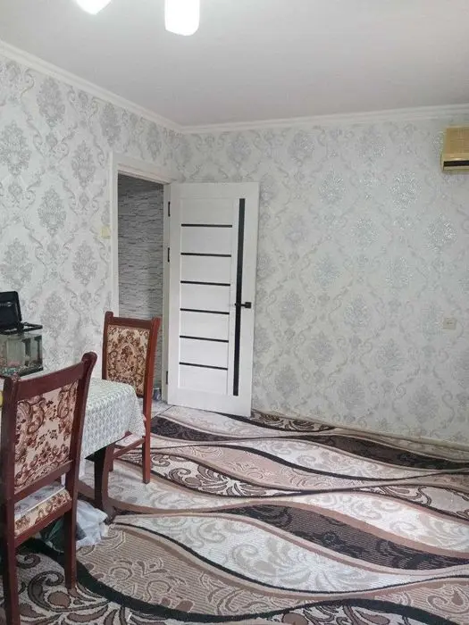 Своя квартира 2х3 комнатная, кирпич 2х6 балкон, уютная, зайди и живи