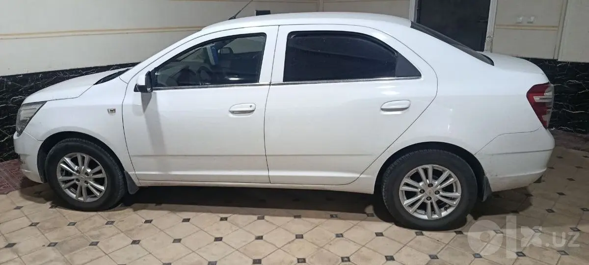2022 cobalt  avtomat 138000km yurgan  probegi halol kraskasi toza