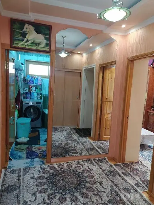 Продаётся 3х комн квартира на 3 этаже Ор-р 8 школа Гуливер