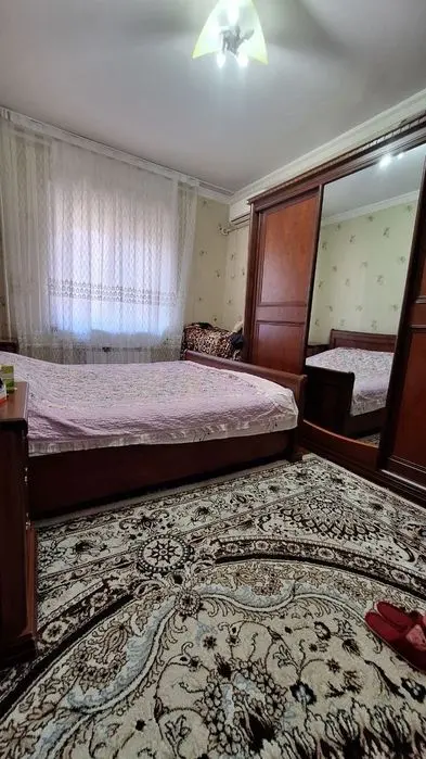 Продаётся 3 комнатная на Карасу 2. Зайти и жить.