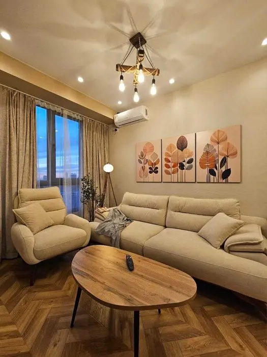 8 Продам квартиру в ентре Ташкента, 2х комн с новым ремонтом
