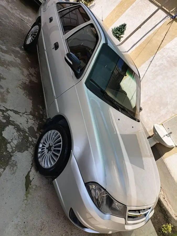 Nexia 2 dons 1.6