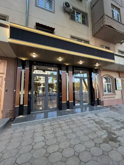 Продается нежилое помещение, ориентир: Братские могилы, 80м²