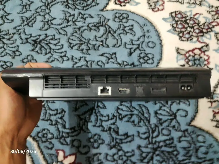 SONY PlayStation 3 super slim (ps3) fuul kamplekt oyinlari bn