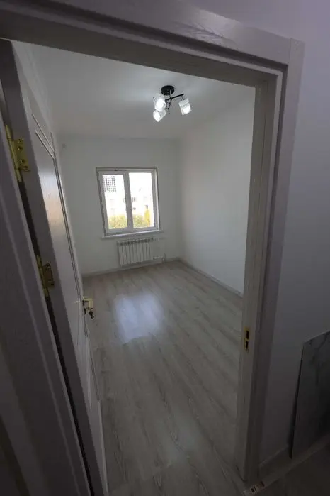 Юнусабадский район 8 квартал. 2в3/5/5 (Срочно)