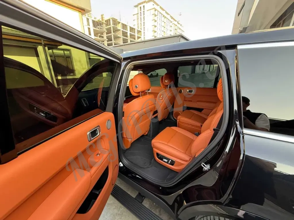 LiXiang Li L9 Ultra 2025г