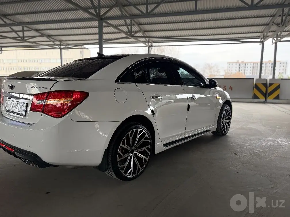 Cruze USA 1.8 Идеал Ягона