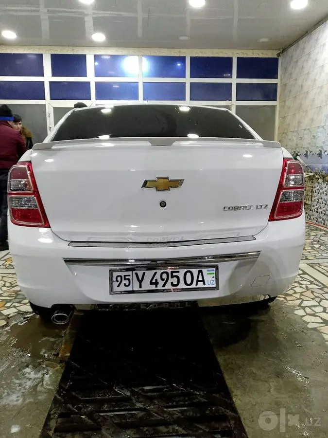 автомат ак свет метан 90 евро 4 пок бос балон чехол полик абс бар