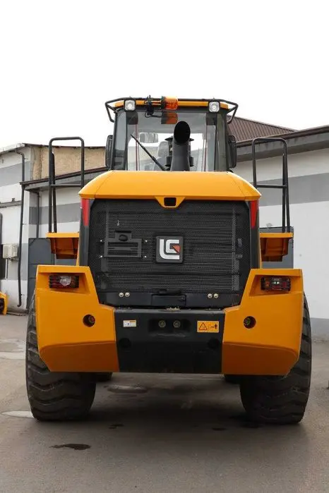 Karer yuklagichi LiuGong 856H — 5 t, 3,3 m³, 207 ot kuchi