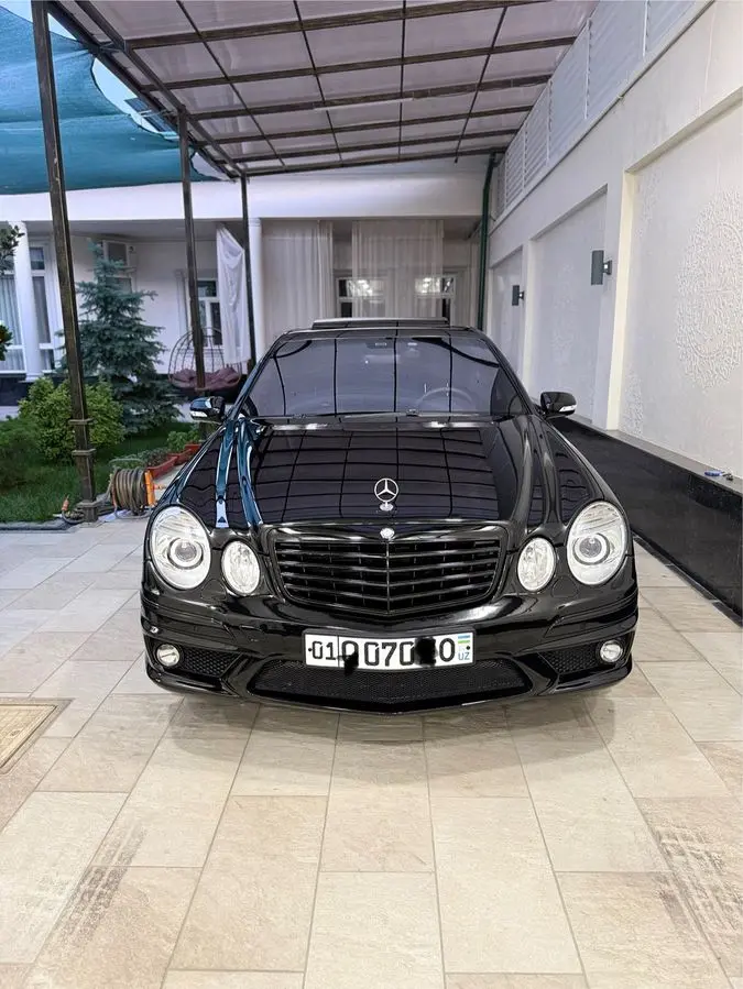 Mercedes  benz W211 E63 AMG 2008 Yil