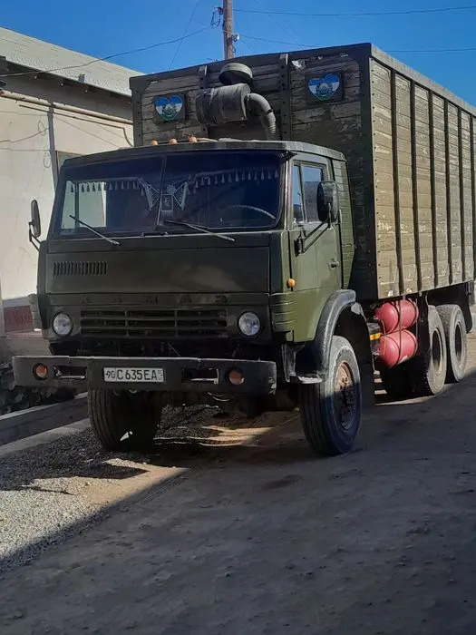 Kamaz pirisep sotiladi ishga tayyor yili 1987 qolgan malumot telda