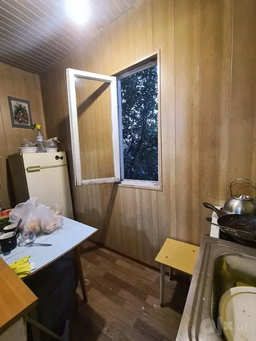 Продаю 1 комнатную Буюк ипак йули метро
