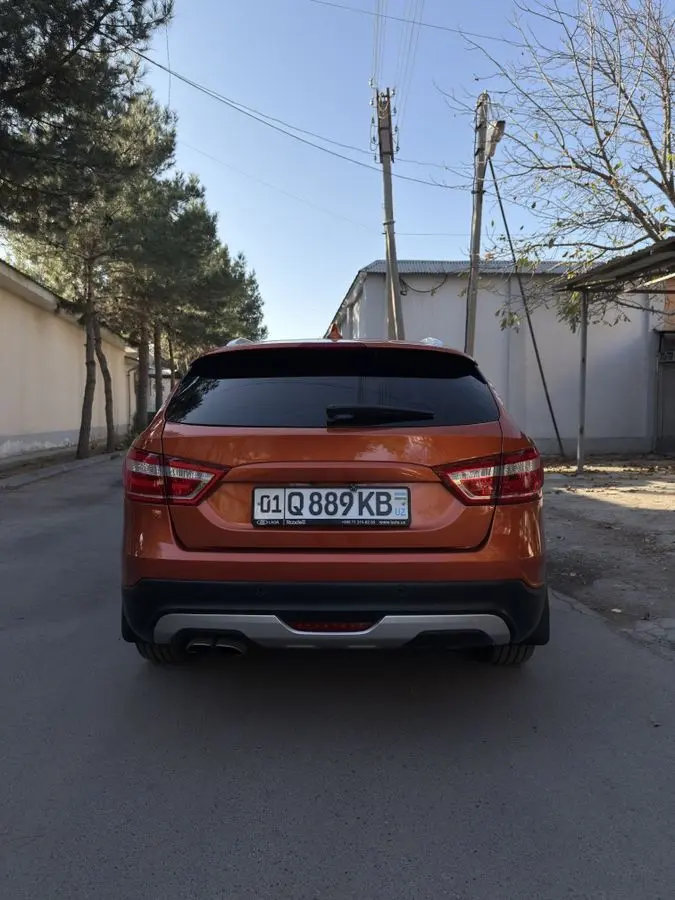 Lada Vesta Cross SW (Mars) full