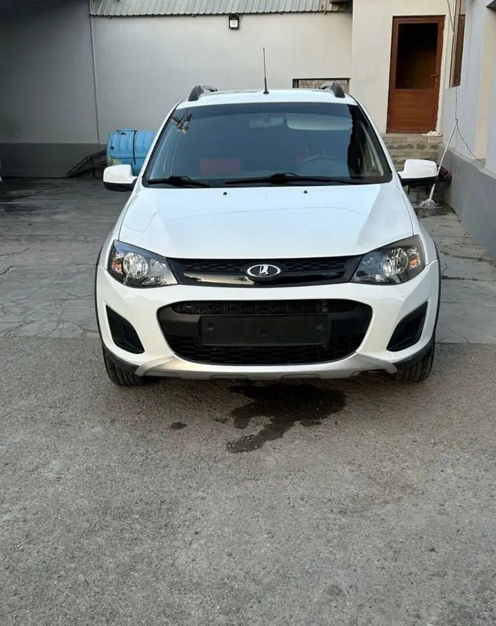 Lada Kalina Cross 2 sotiladi