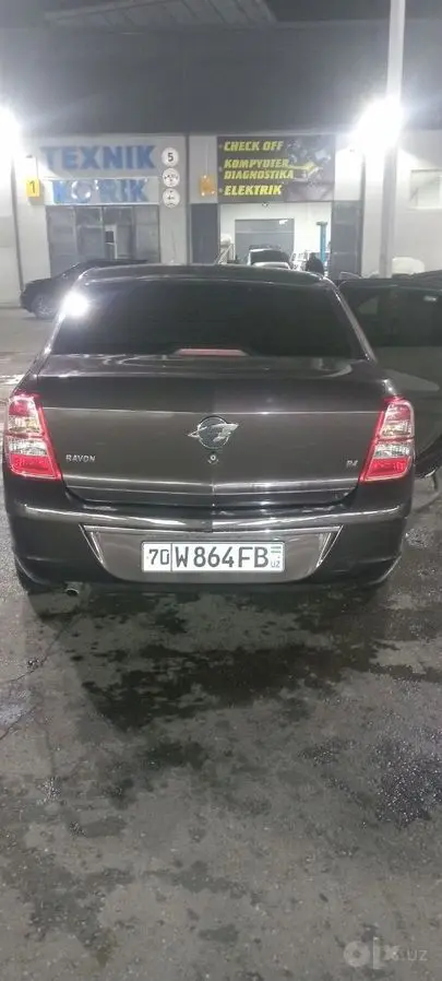 Cobalt R4 sotiladi yili2019 yurgani 21402 toza orqa krilloda kraska bo