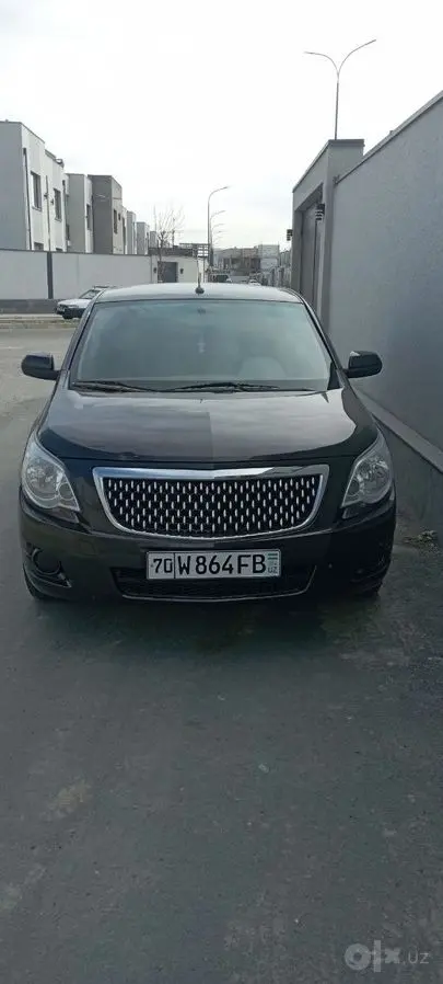 Cobalt R4 sotiladi yili2019 yurgani 21402 toza orqa krilloda kraska bo